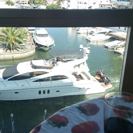 Vidabrava Nautic, Estudio Loft A 300 M De La Playa,vistas Espectaculares Apartment Roses